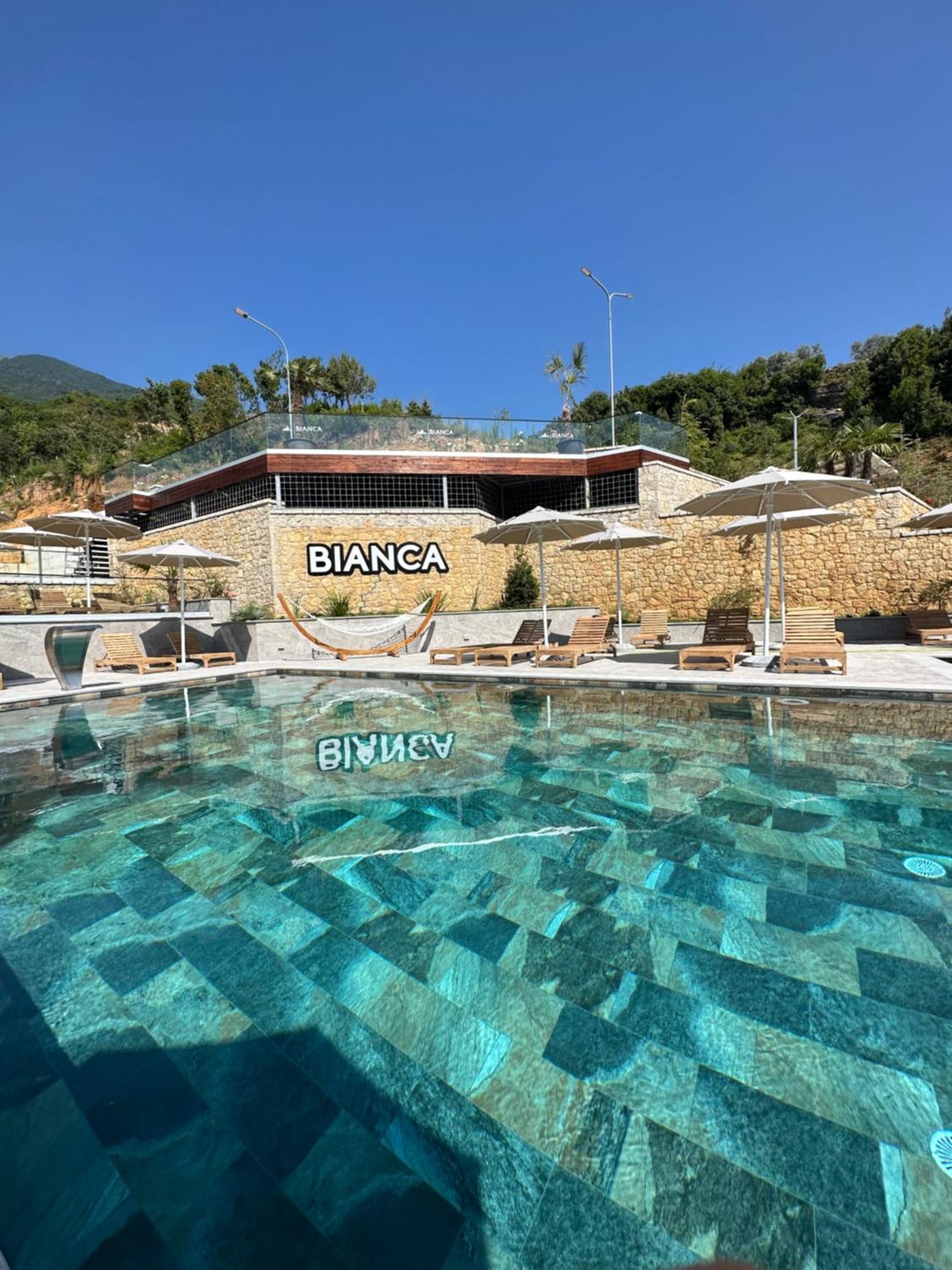 Bianca Hotel & Villa Priska e Madhe Exterior photo